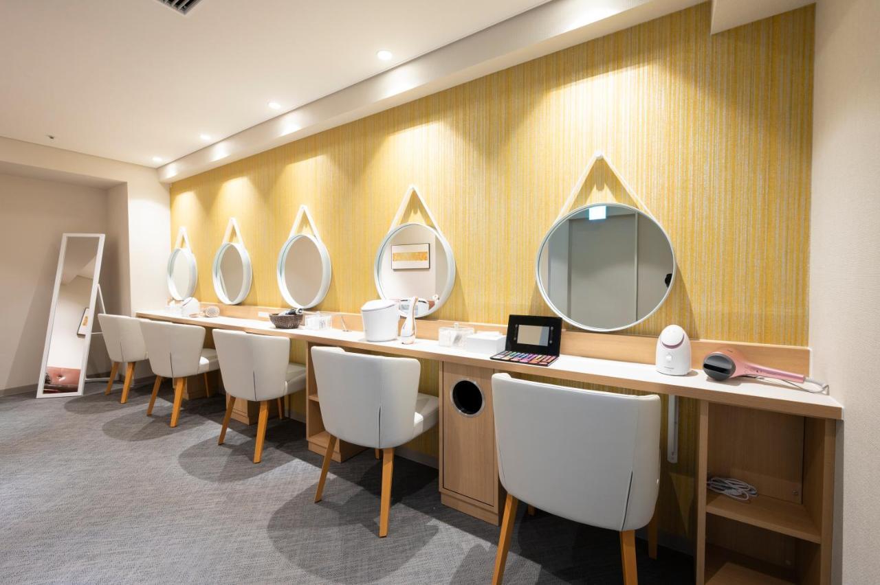 First Cabin Kyoto Karasuma For Women 외부 사진